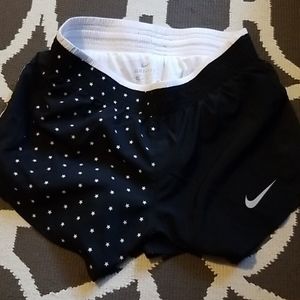 NWOT Nike dry fit shorts